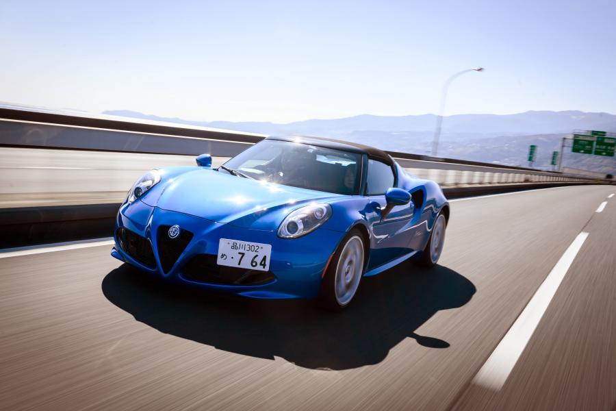  Alfa Romeo 4C Spider Italia (960) 2019 года  (JP) (фото 4 из 10)
